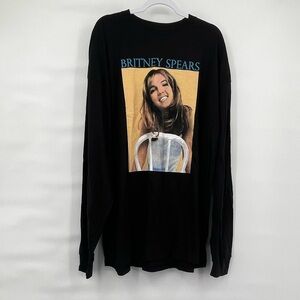 Britney Spears NWOT 90s graphic long sleeve black tee